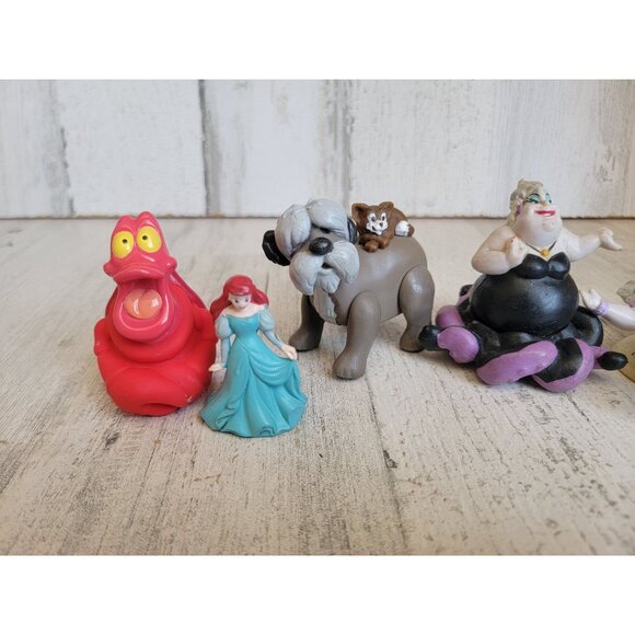 Ursula little mermaid Ariel Sebastian collectible toy figure set - Picture 3 of 7